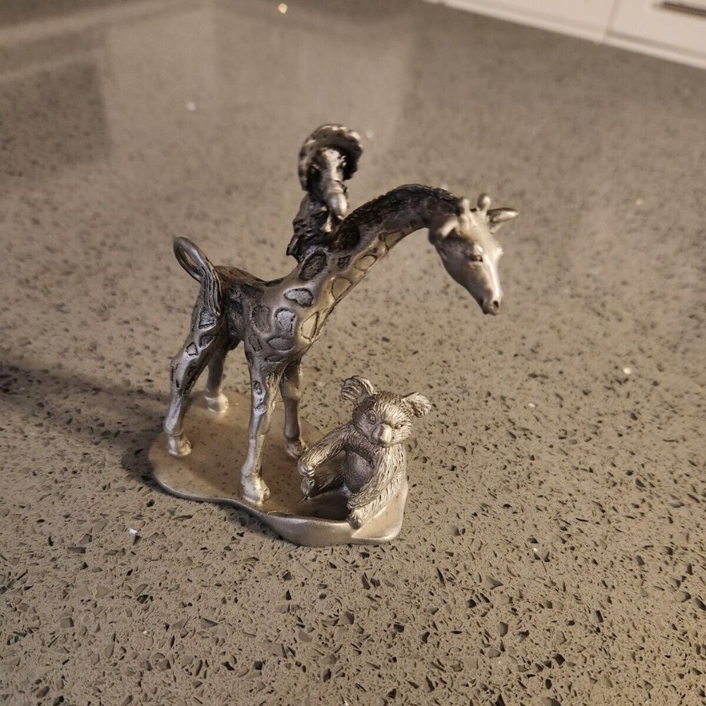 Etain Zinn 1993 Pewter Giraffe Bear Bird Toothbrush Holder 4"